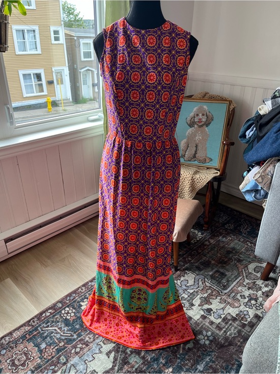 ruth walter Dresses & Skirts - Women’s Vintage Sleeveless Maxi Dress stretchy waist M